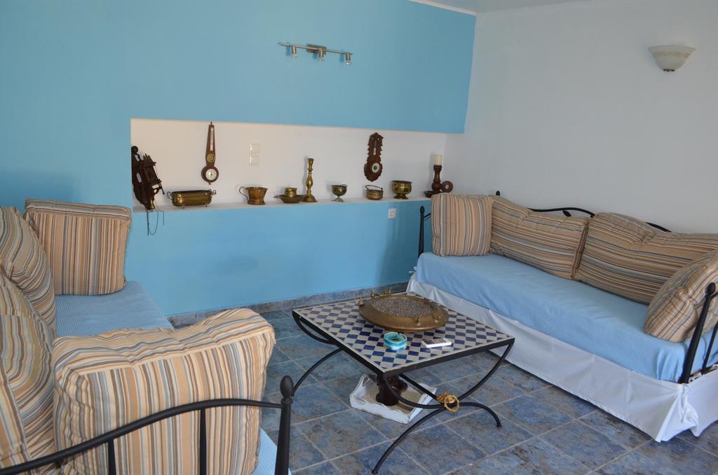 Villa Romanza Beach Villa Chalki Town Extérieur photo